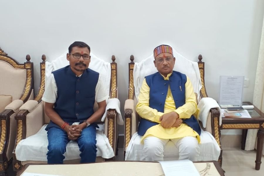 Chhattisgarh Chairman Mr. Bhim Sen Yadav with Chattisgarh CM Shri Vishnu Deo Sai Ji